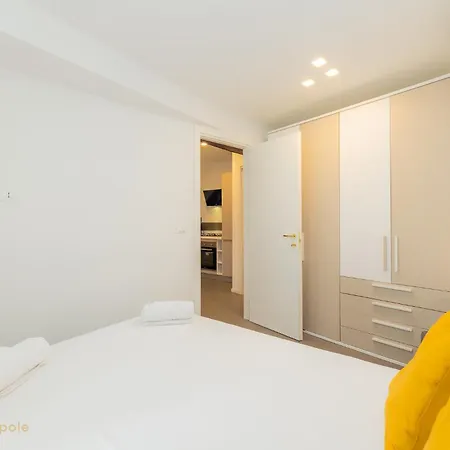 Chiara House 36