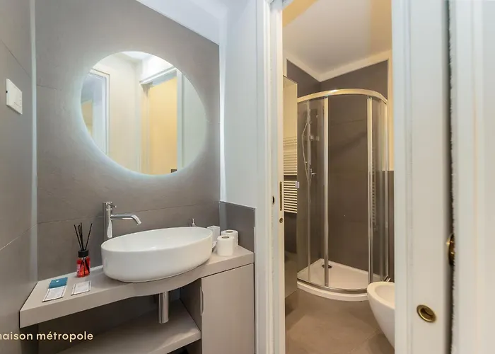 Chiara House 36 *