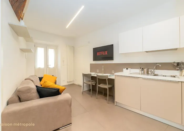 Chiara House 36 *